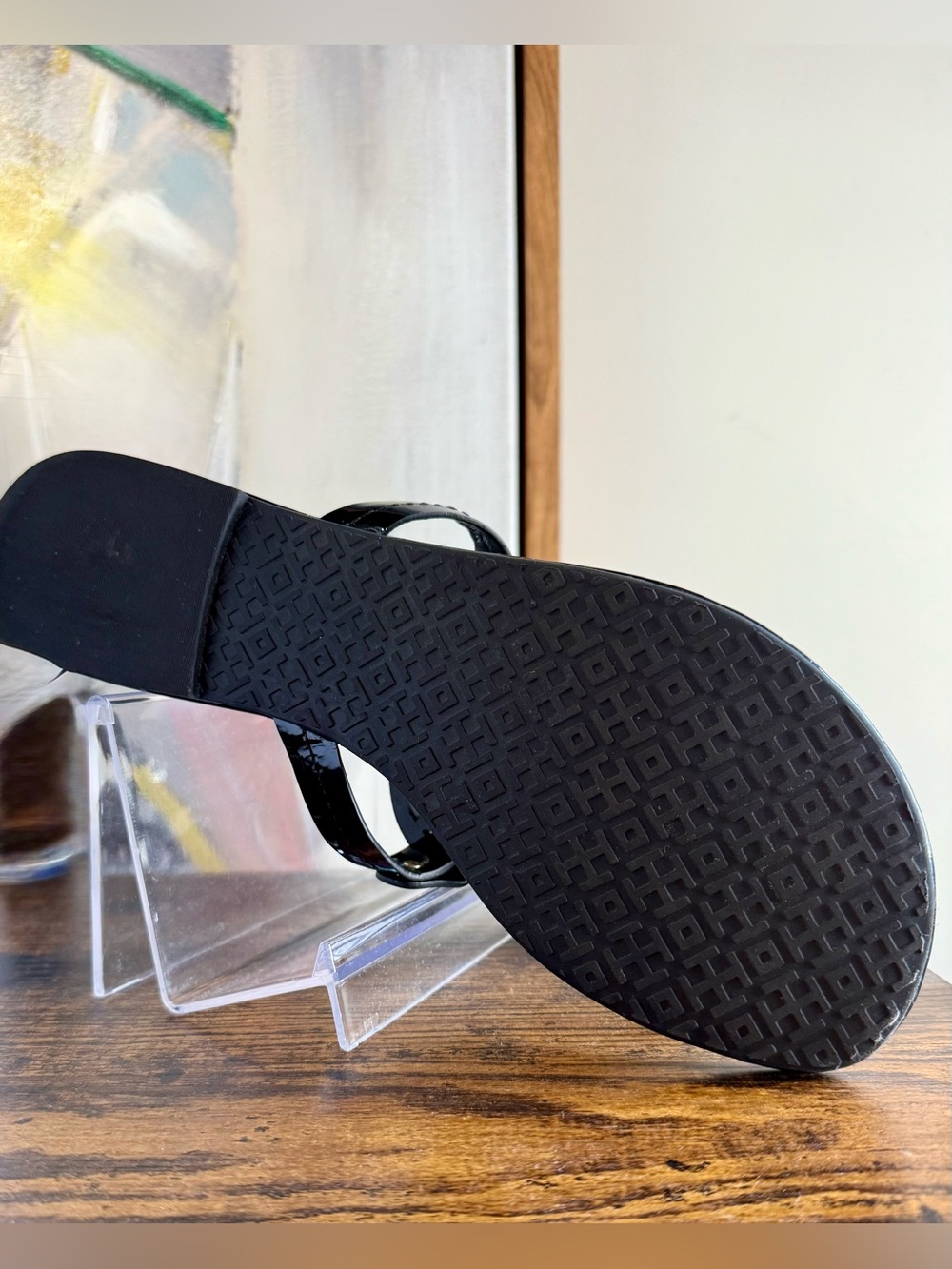 Tory Burch Black Patent Miller Logo Thong Sandals - Picture 5 of 5